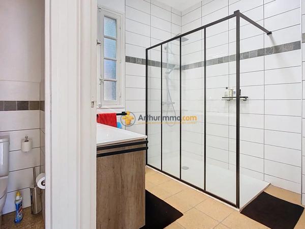 Vente                                                      Maison
                        
                     6 pièces                      140 m2                     à Perpignan