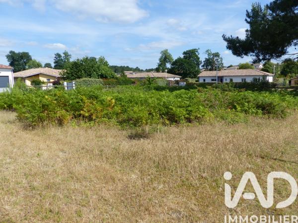Terrain à vendre 670 m² Saint-Pierre-du-Mont