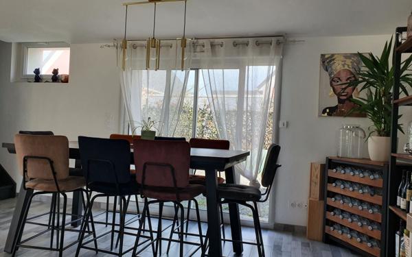 Maison à vendre    4 pièces • 108,74 m2 Merville-Franceville-Plage