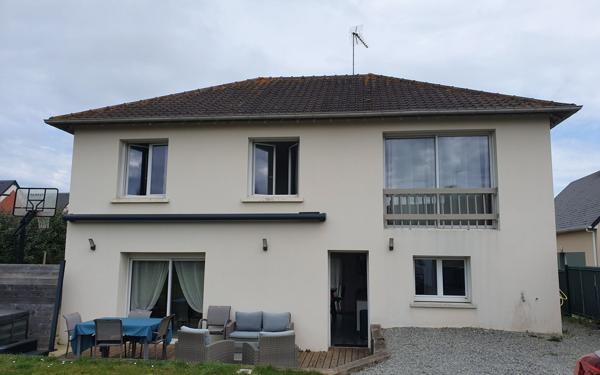 Maison à vendre    4 pièces • 108,74 m2 Merville-Franceville-Plage