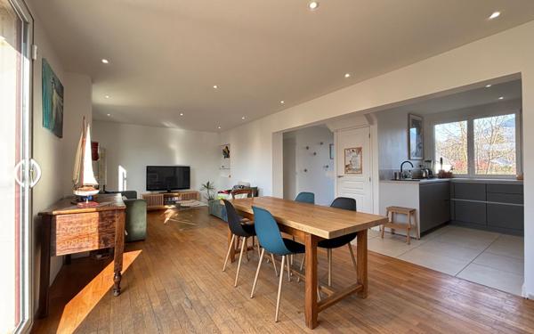 Maison à vendre    5 pièces • 144 m2 Les Échelles