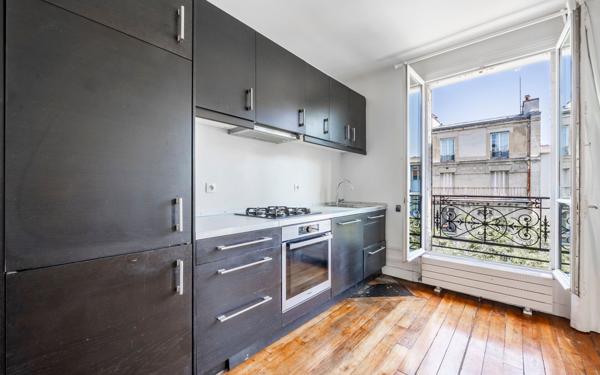 Appartement à vendre    4 pièces • 57,60 m2 Paris 12