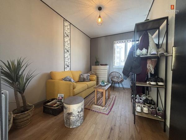 T3 58 m² – Dernier étage – Balcon & vue dégagée – Lorient