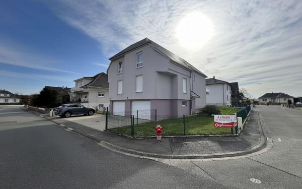 Appartement à louer    5 pièces • 103 m2 Souffelweyersheim