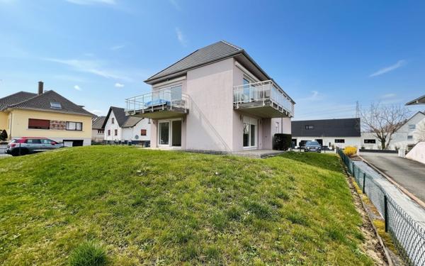 Appartement à louer    5 pièces • 103 m2 Souffelweyersheim