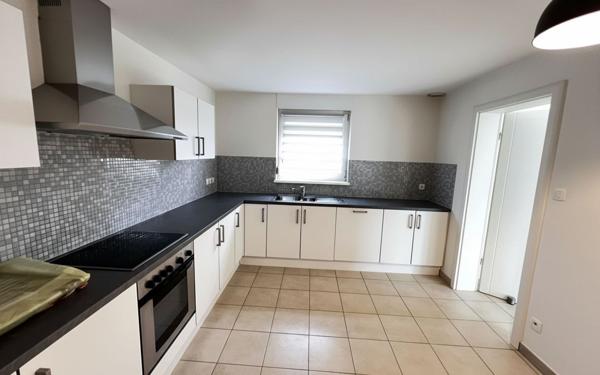 Appartement à louer    5 pièces • 103 m2 Souffelweyersheim