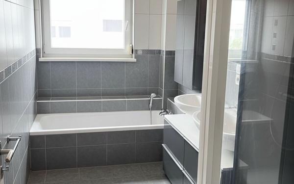 Appartement à louer    5 pièces • 103 m2 Souffelweyersheim