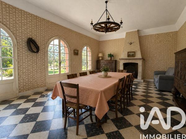 Maison à vendre 9 pièces 227 m² Cambrai