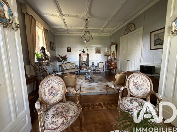 Maison à vendre 9 pièces 227 m² Cambrai