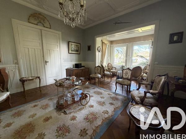 Maison à vendre 9 pièces 227 m² Cambrai