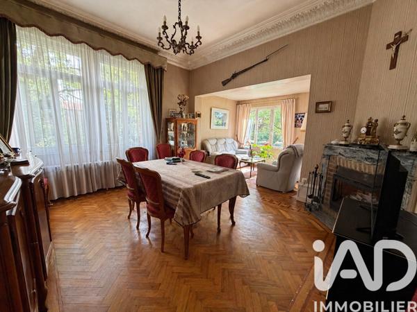 Maison à vendre 9 pièces 227 m² Cambrai
