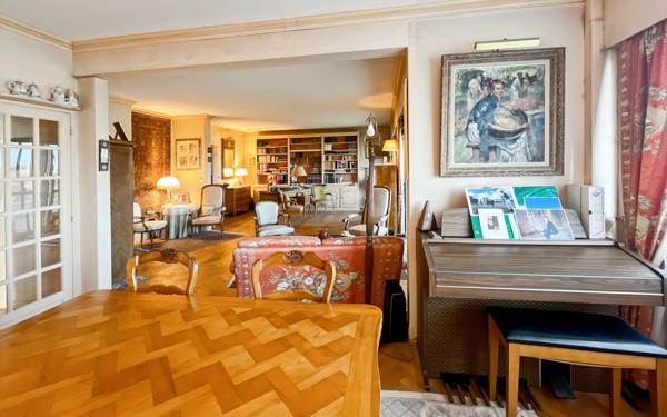 Appartement à vendre    5 pièces • 119,58 m2 Orléans