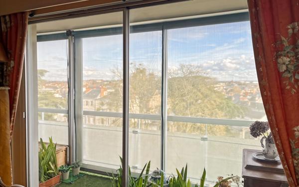 Appartement à vendre    5 pièces • 119,58 m2 Orléans