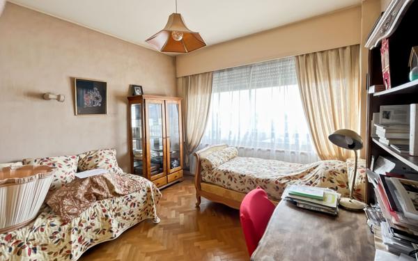 Appartement à vendre    5 pièces • 119,58 m2 Orléans