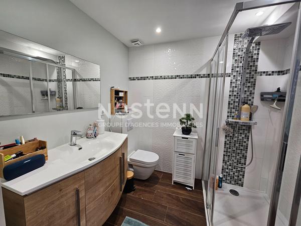 EXCLUSIVITE- Propriété de charme entièrement rénovée à FOUGERE (49)