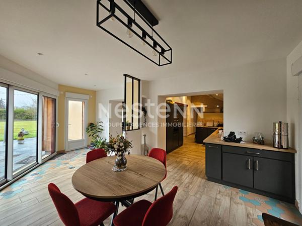 EXCLUSIVITE- Propriété de charme entièrement rénovée à FOUGERE (49)