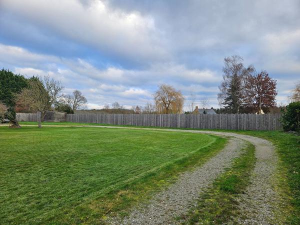 EXCLUSIVITE- Propriété de charme entièrement rénovée à FOUGERE (49)