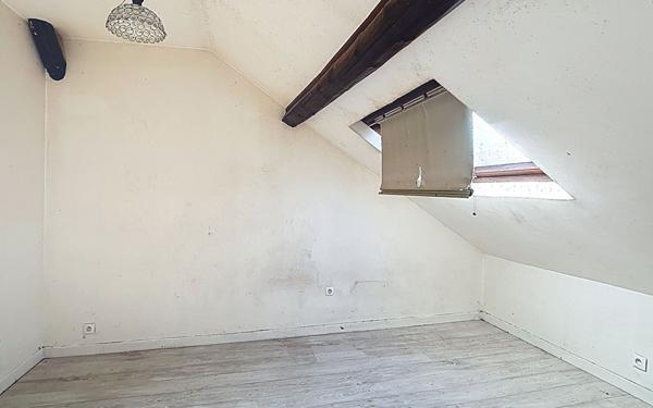 Appartement à vendre    3 pièces •  Reims