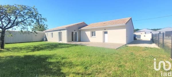 Maison à vendre 5 pièces 132 m² Nieuil-l'Espoir