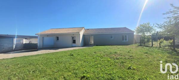 Maison à vendre 5 pièces 132 m² Nieuil-l'Espoir