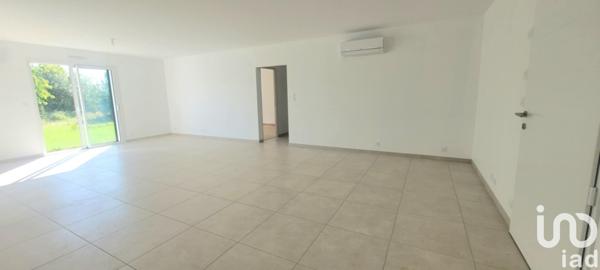 Maison à vendre 5 pièces 132 m² Nieuil-l'Espoir