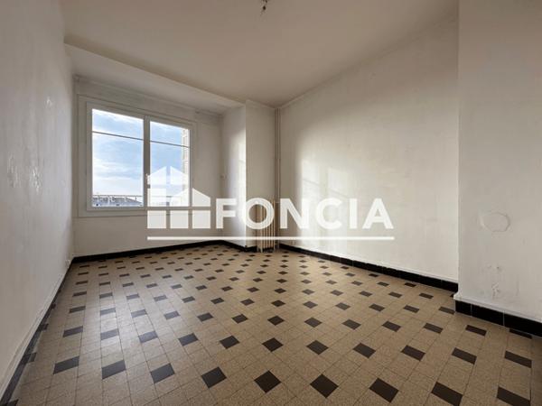 Location Appartement 3 pièces 69 m² - 721 BOULEVARD LOUIS PICON Toulon 83200