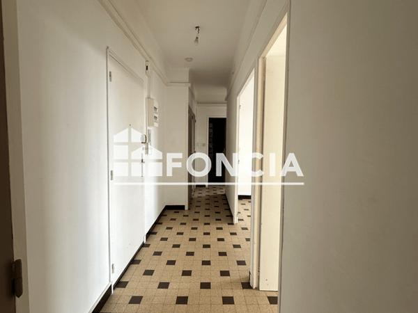 Location Appartement 3 pièces 69 m² - 721 BOULEVARD LOUIS PICON Toulon 83200