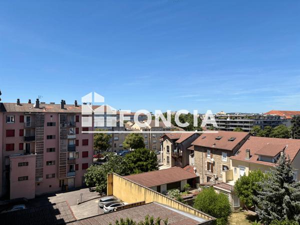 Location Appartement 3 pièces 75.47 m² - 15 rue Pontcottier Bourgoin Jallieu 38300