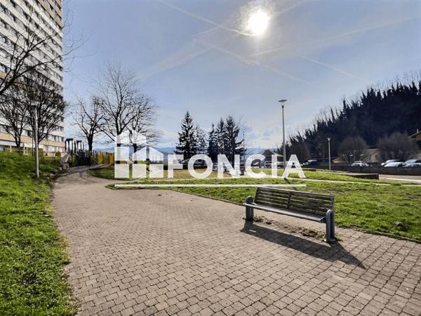 À vendre Studio 48 m² - Firminy 42700