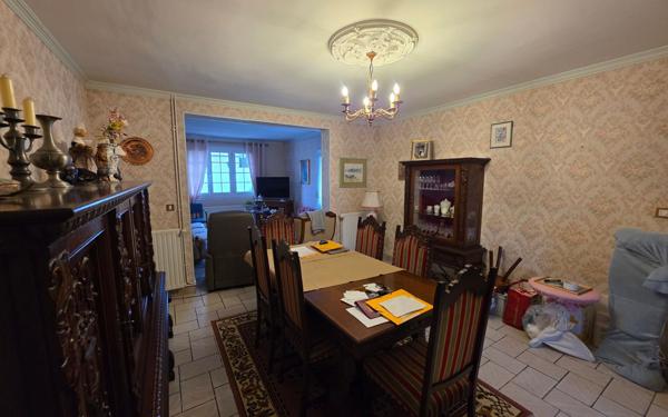 Maison à vendre    4 pièces •  Saint-Quentin