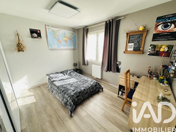 Maison à vendre 5 pièces 102 m² Auneau-Bleury-Saint-Symphorien