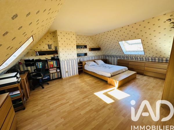 Maison à vendre 5 pièces 102 m² Auneau-Bleury-Saint-Symphorien