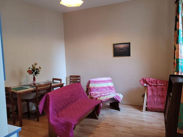 ROCHEFORT hyper centre et au calme - un appartement de 34 m² avec chai privatif