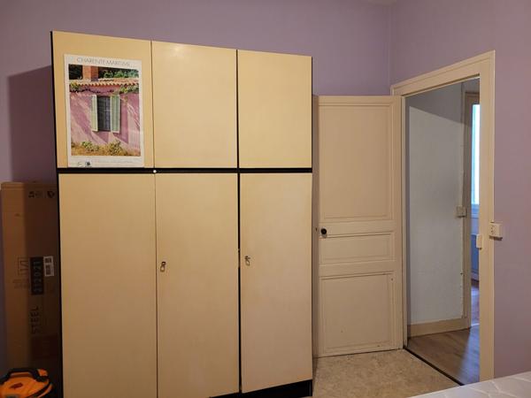 ROCHEFORT hyper centre et au calme - un appartement de 34 m² avec chai privatif