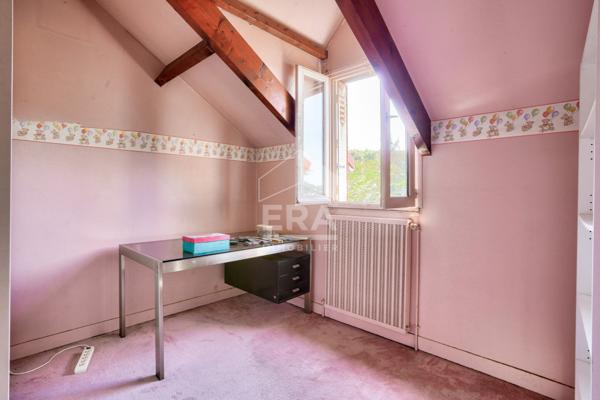 Maison familiale avec terrasse ombragée !