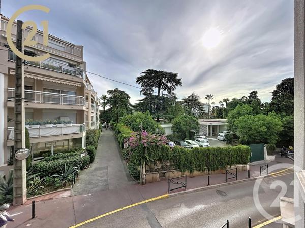Appartement Studio à vendre  1 pièce - 31 m2 CANNES - 06