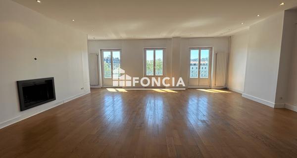 Location Appartement 4 pièces 116.06 m² - Lyon 69002