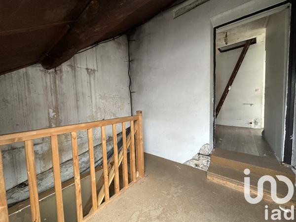 Maison de village 3 pièces de 80 m² à Égreville (77620)