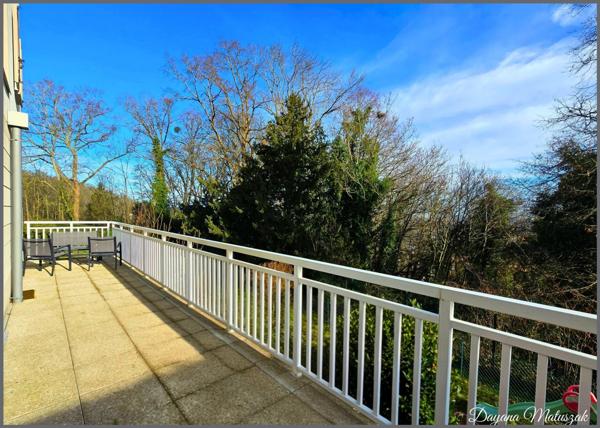 T4 lumineux avec terrasse et jardin privatif