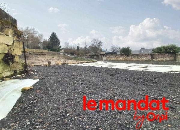 Terrain à vendre    Crépy