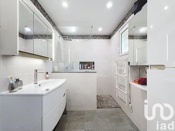 Maison à vendre 9 pièces 221 m² Avrainville