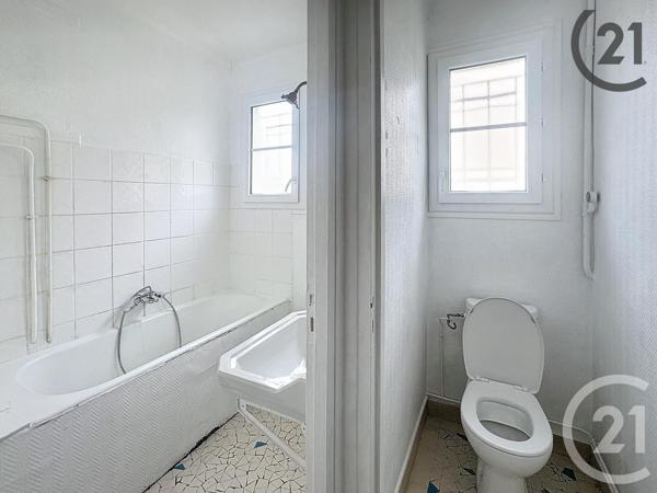 Immeuble à vendre  201,43 m2 PROVINS - 77