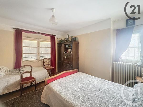 Immeuble à vendre  201,43 m2 PROVINS - 77