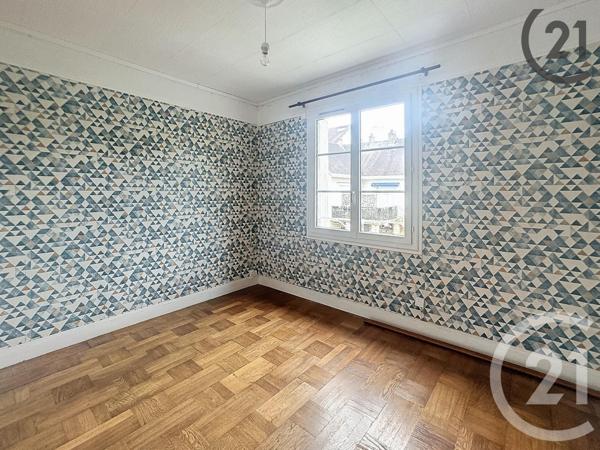 Immeuble à vendre  201,43 m2 PROVINS - 77