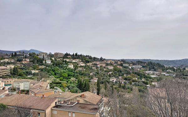 Appartement à vendre    5 pièces • 85,85 m2 Grasse