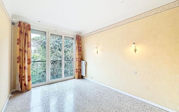 Appartement à vendre    5 pièces • 85,85 m2 Grasse