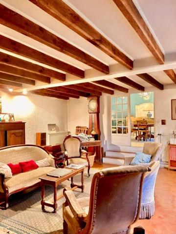 Maison de maître, proche de toutes les commodités