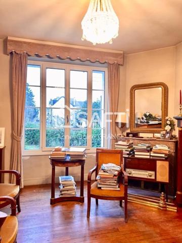 Maison de maître, proche de toutes les commodités