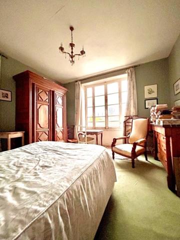 Maison de maître, proche de toutes les commodités