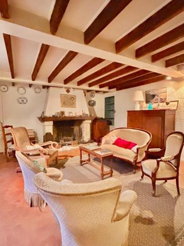 Maison de maître, proche de toutes les commodités